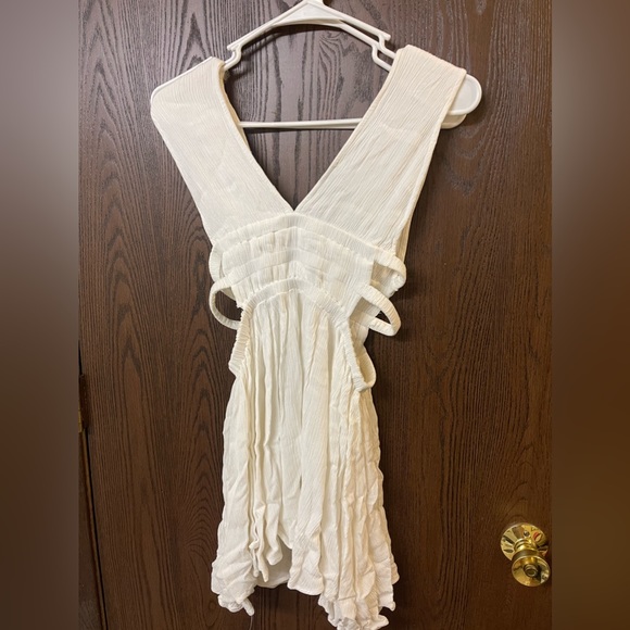 White sexy dress - Picture 3 of 3